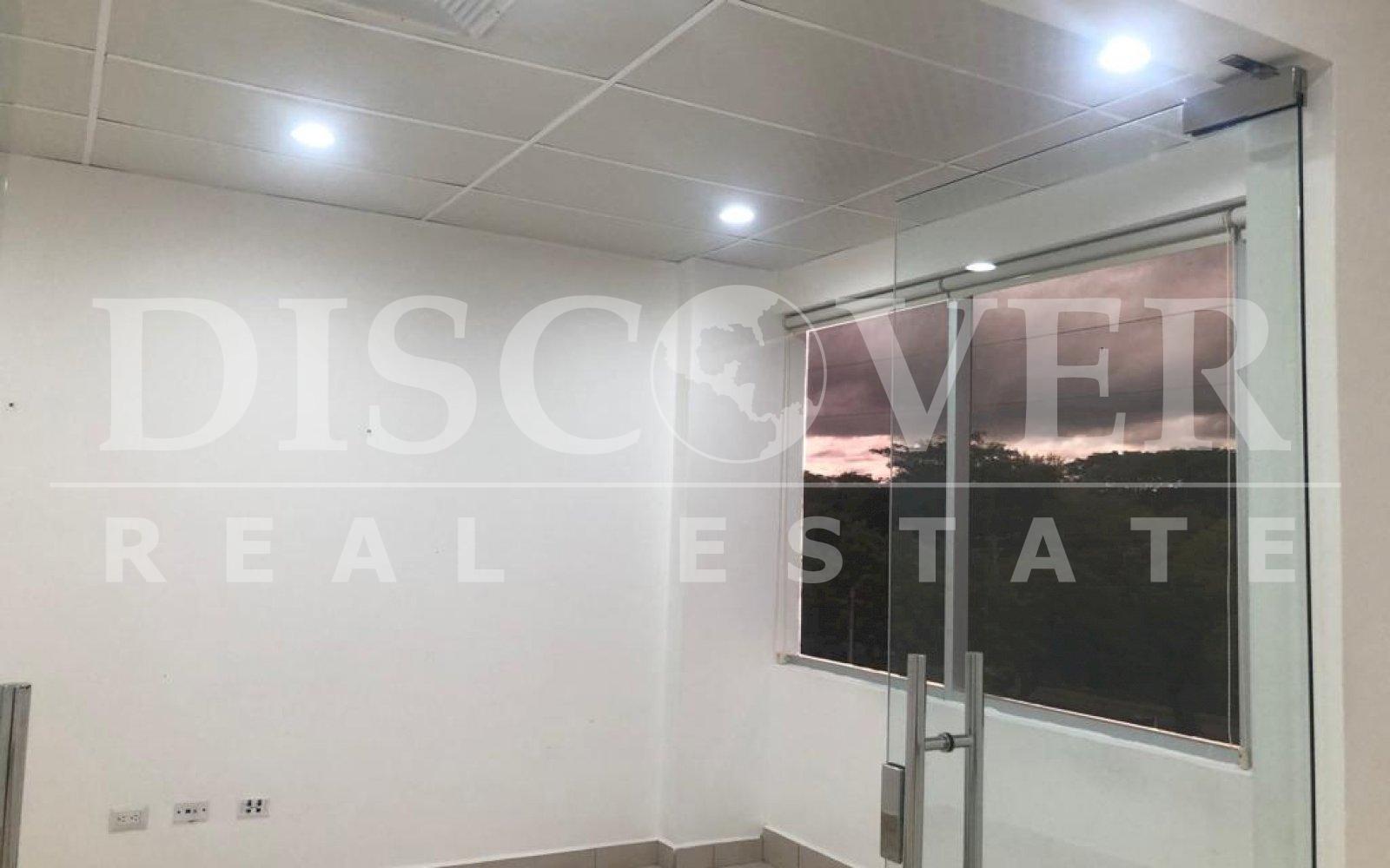  Office for Rent in modern building located in Planes de Altamira. ID 12796