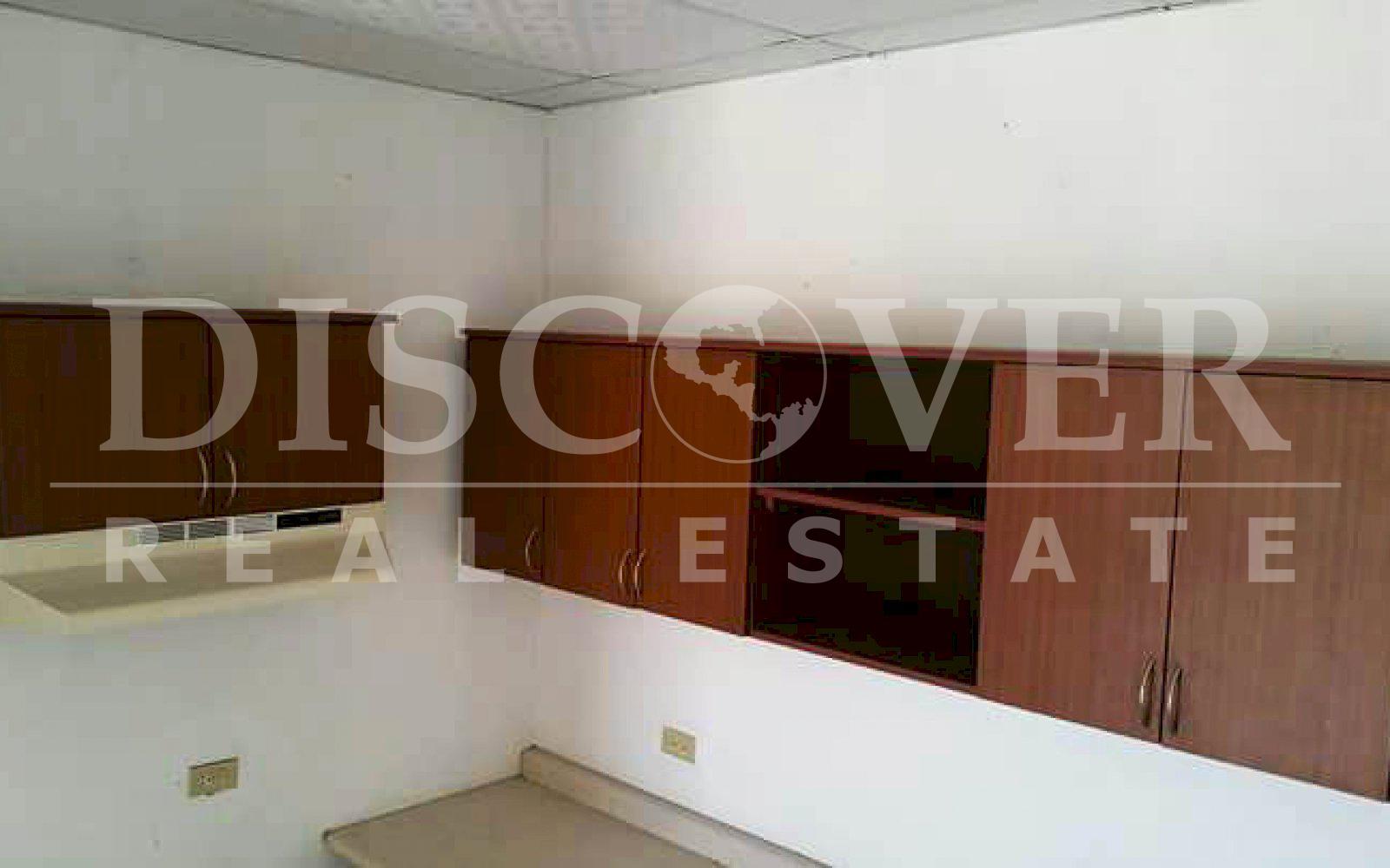https://images.discovernica.com/propiedad/1600/edificio_apartamento_venta_carretera_vieja_le_n_id_10711_11.jpg