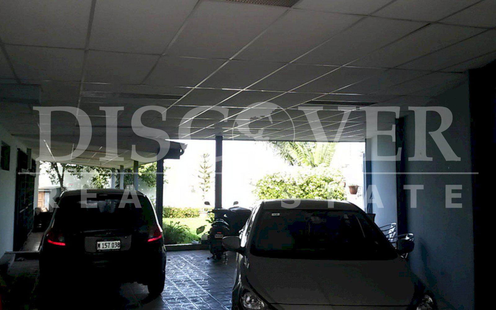 Office Building for Rent in Los Robles ID 8470