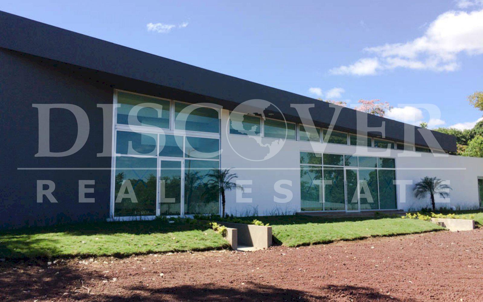 Commercial Building for Rent located in Las Colinas ID 11329