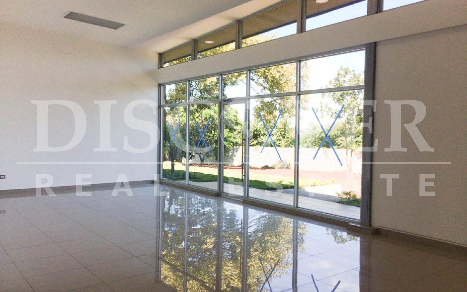 Commercial Building for Rent located in Las Colinas ID 11329
