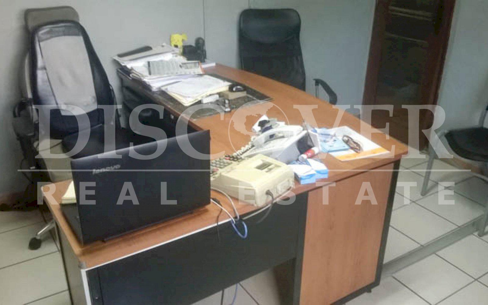 Office Building with 3 floors for Rent in Carretera Norte ID 11105