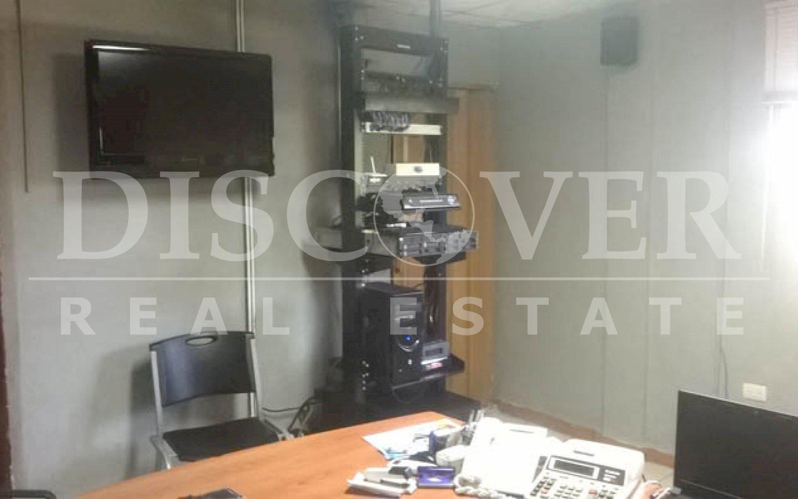 Office Building with 3 floors for Rent in Carretera Norte ID 11105