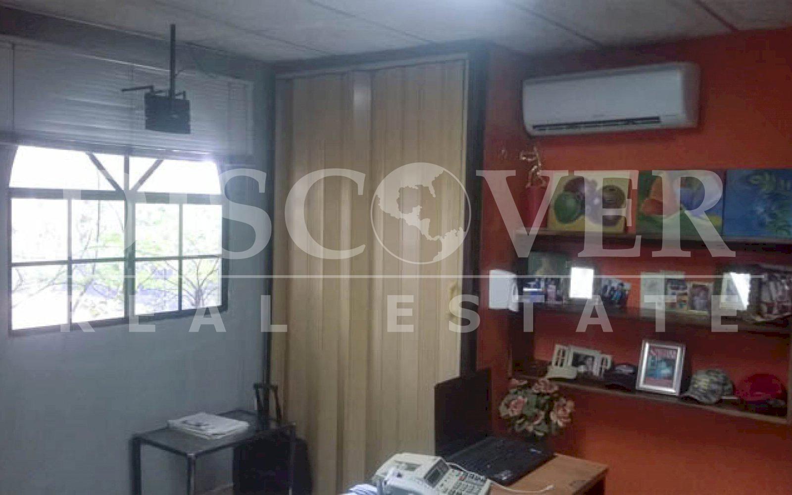 Office Building with 3 floors for Rent in Carretera Norte ID 11105