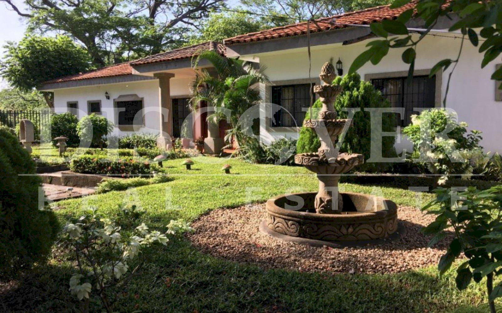  House for sale and rent in Carretera Sur