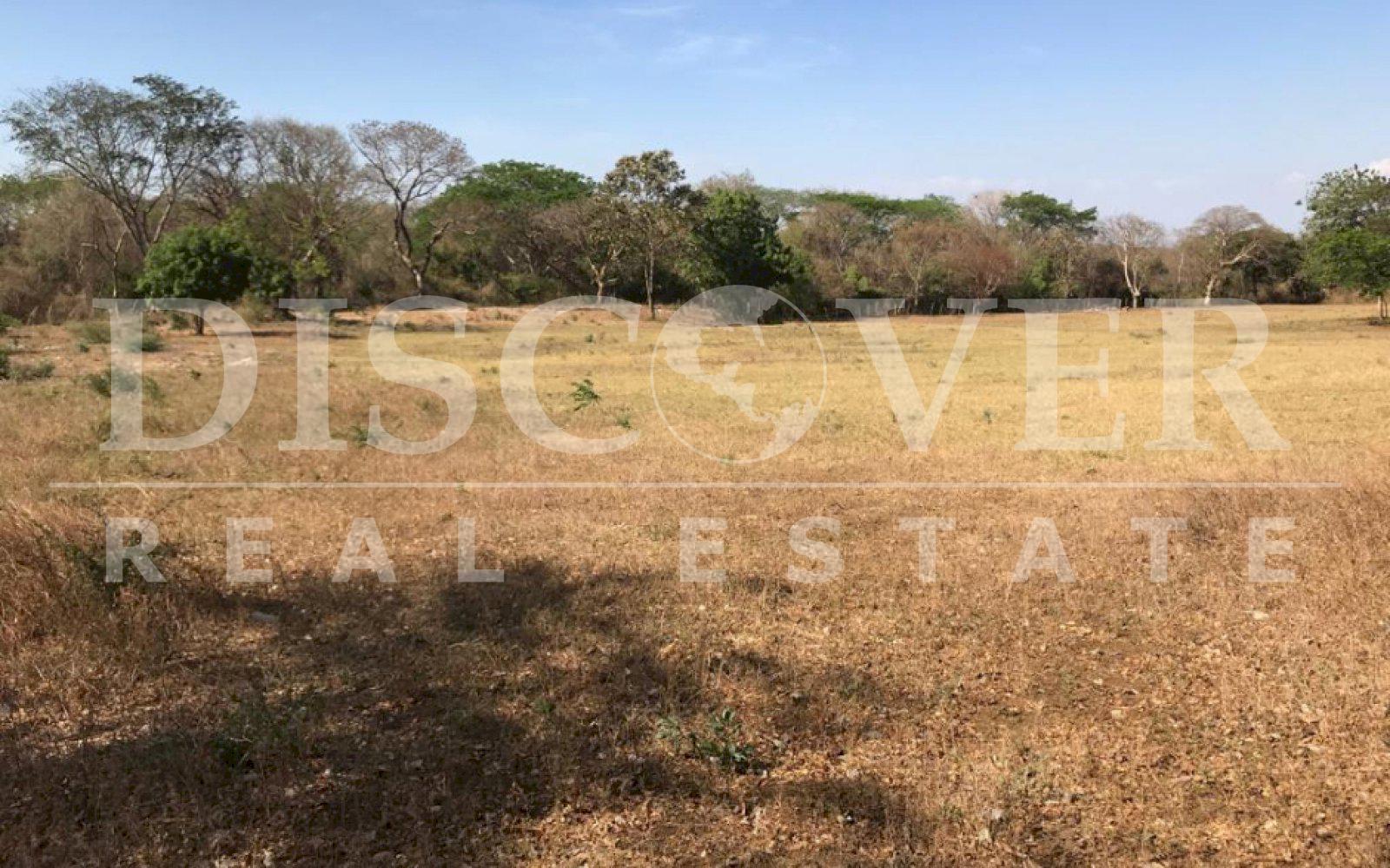  Property Suitable for Commercial Warehouses ID 8503