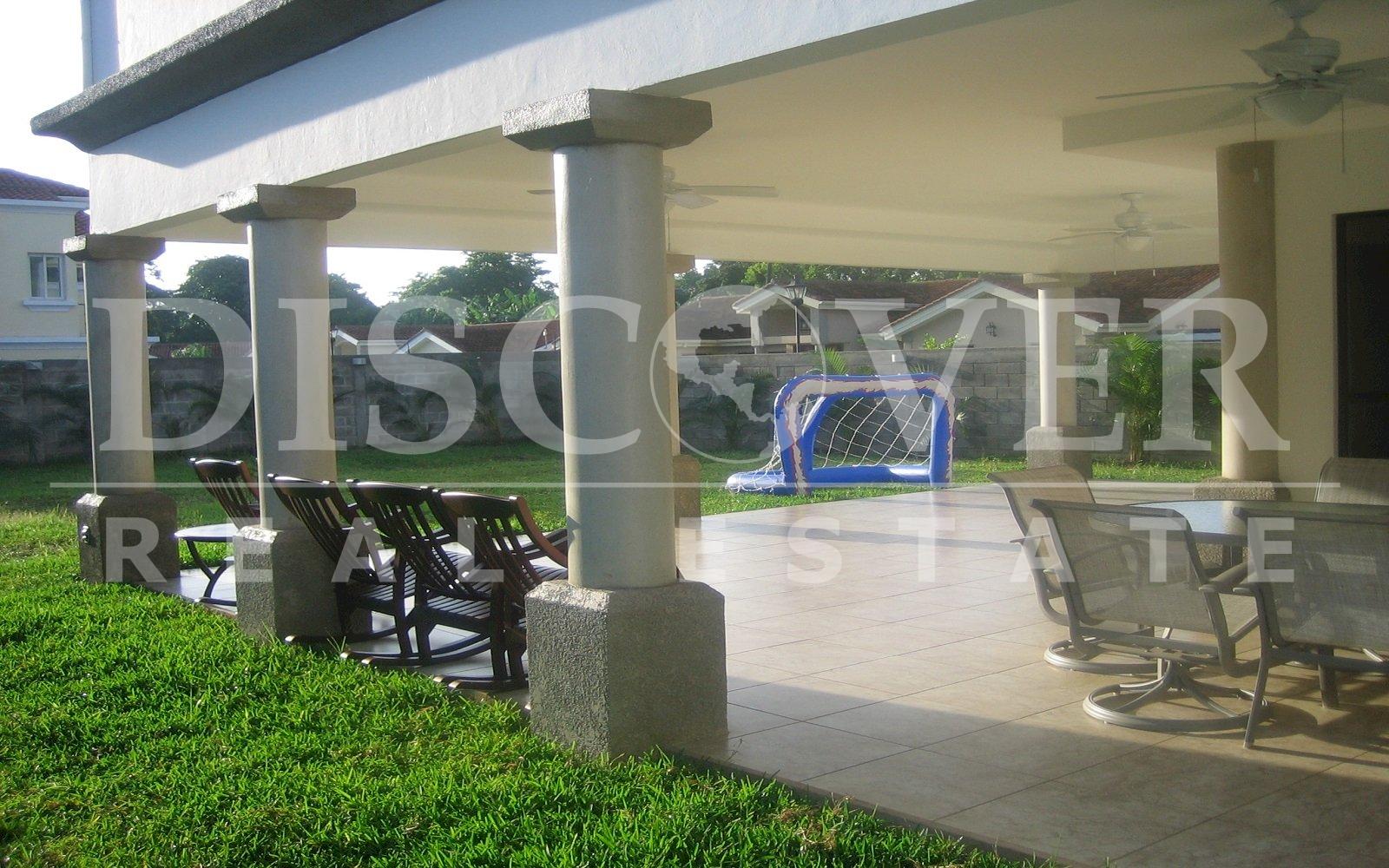 https://images.discovernica.com/propiedad/1600/erhesrhserhh.jpg