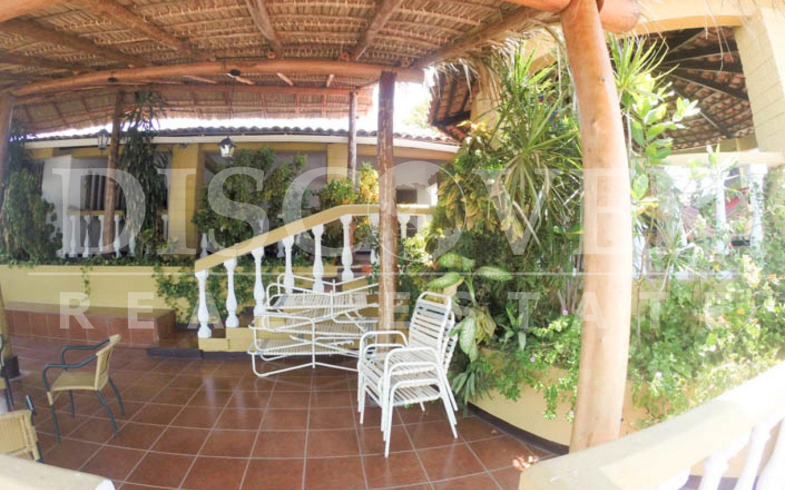 https://images.discovernica.com/propiedad/1600/espectacular_casa_venta_playa_casares_3_habitaciones_2_walking_closets_4_ba_os_id_11182_4.jpg