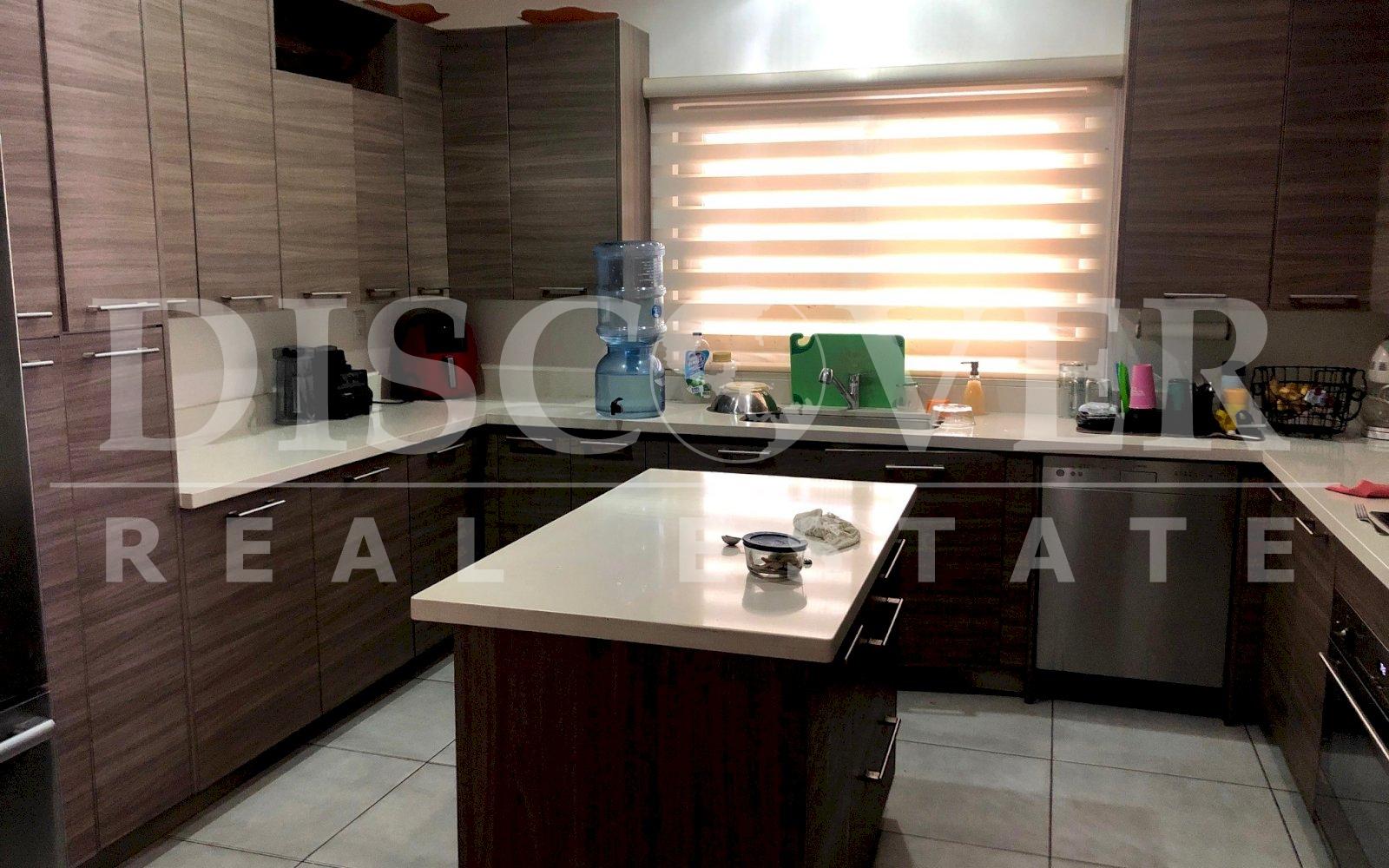 https://images.discovernica.com/propiedad/1600/evwevwewebf.jpg
