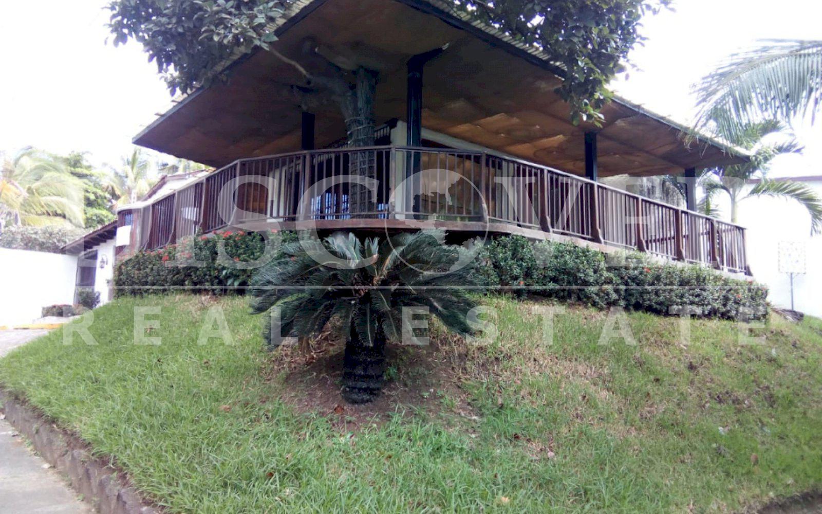  Local with high commercial potential for Rent in Villa Fontana ID 11665