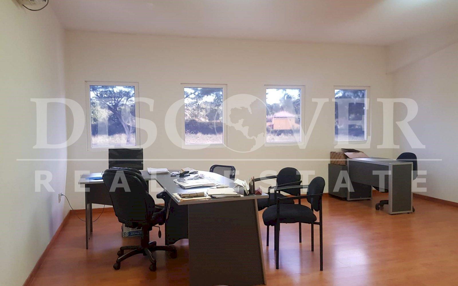 https://images.discovernica.com/propiedad/1600/fcwefwefwe.jpg