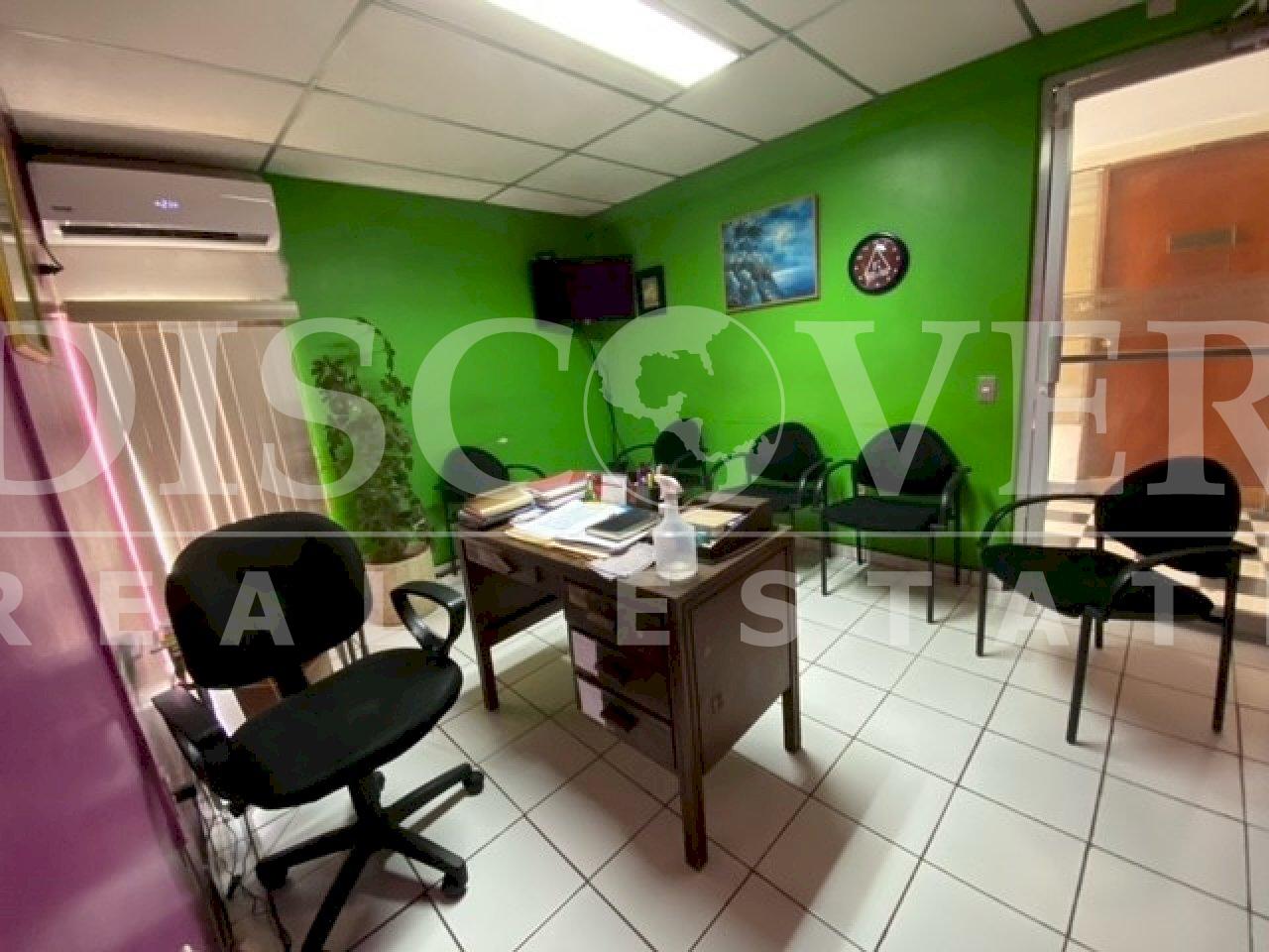  One-storey building for Sale located in Altamira plans. ID 6781