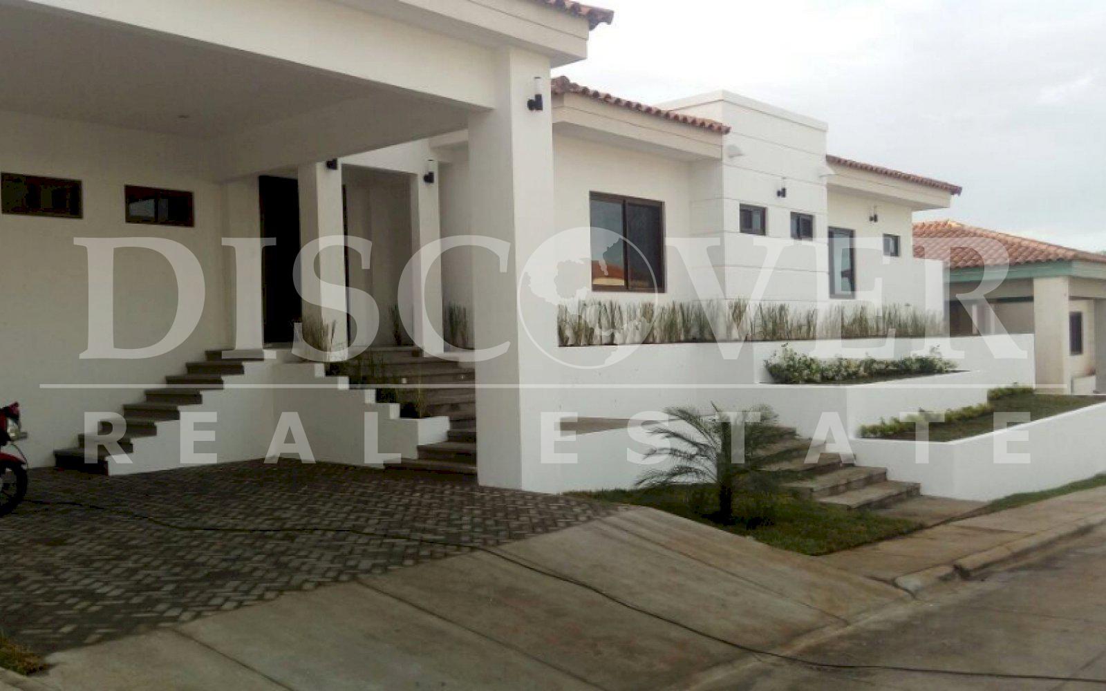 https://images.discovernica.com/propiedad/1600/feqdfvSDV.jpg