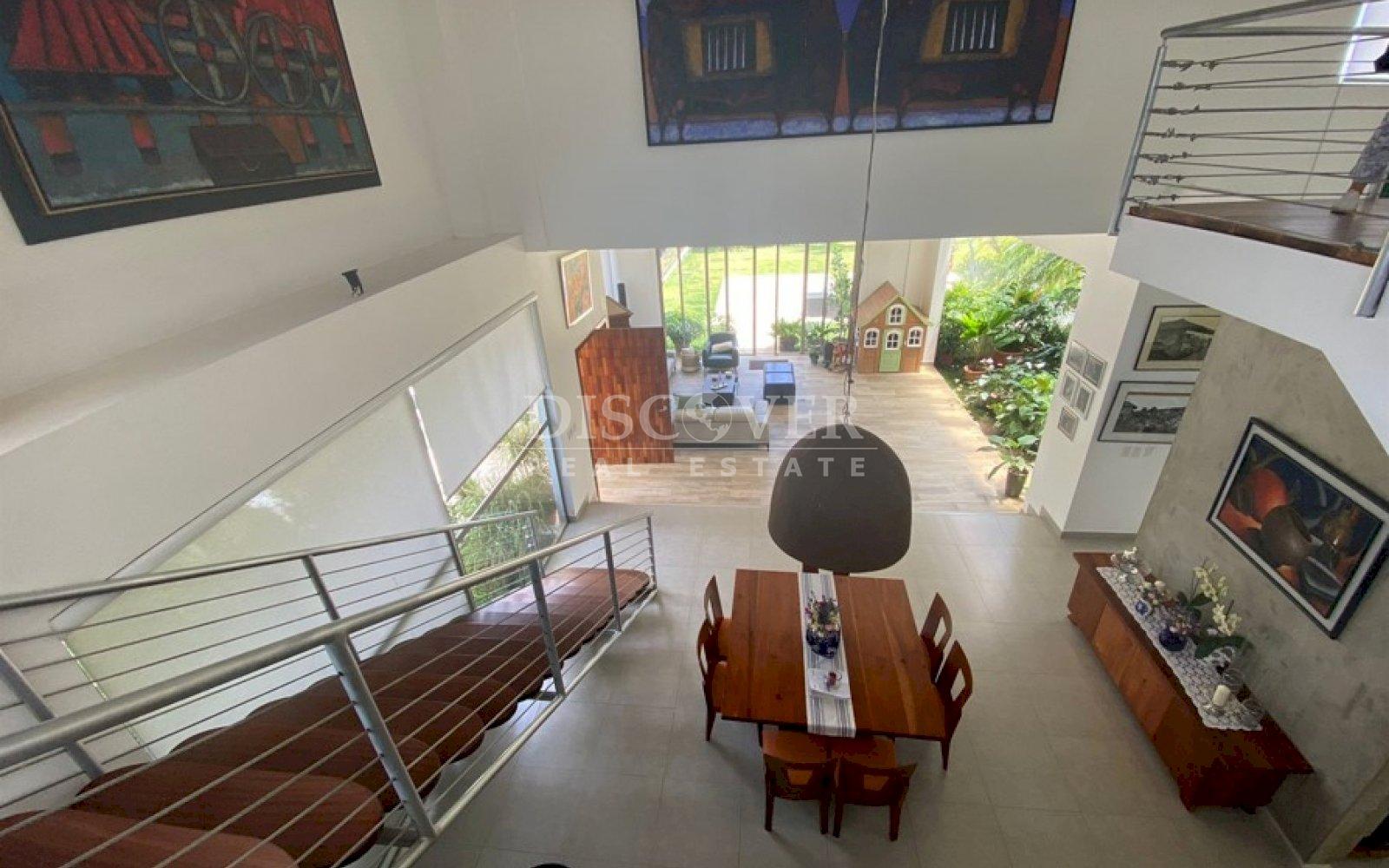 https://images.discovernica.com/propiedad/1600/fgwergesh.jpg