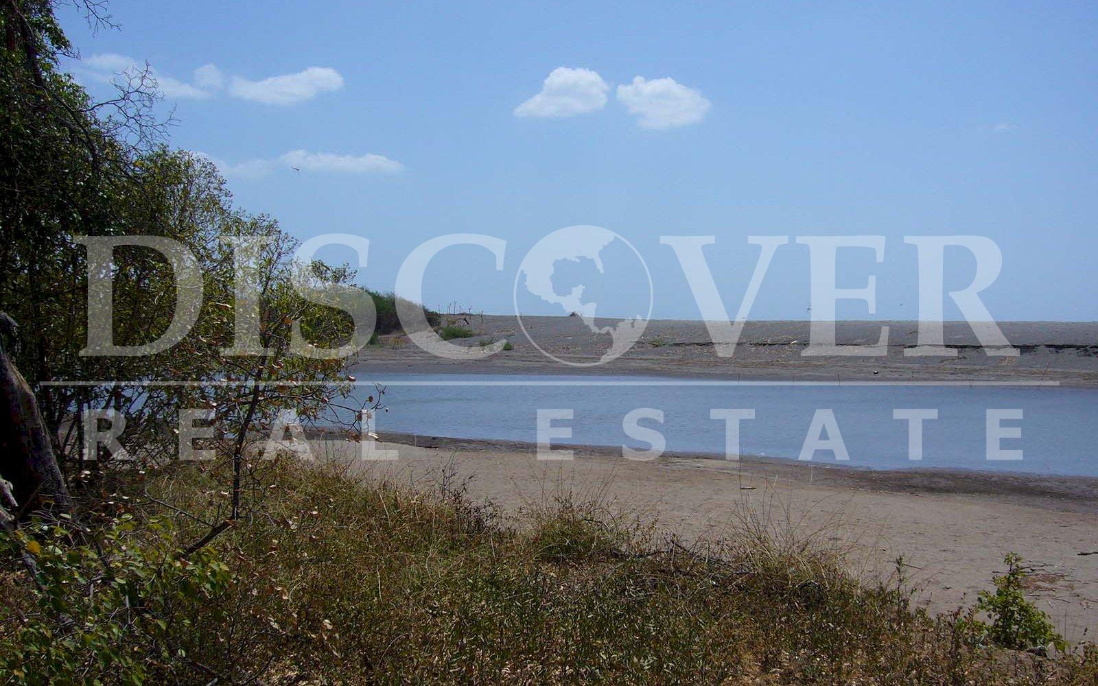  Farm for Sale in Villa El Carmen, Managua ID878