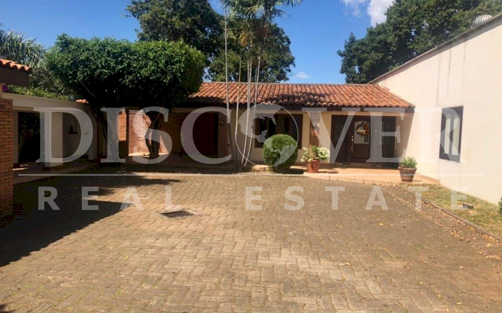 https://images.discovernica.com/propiedad/1600/fqwecfwefewf.jpg