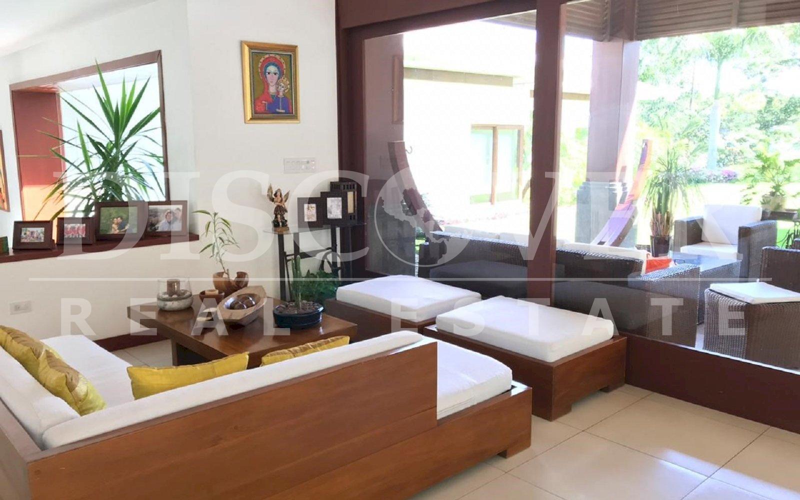 https://images.discovernica.com/propiedad/1600/fqwefqf.jpg