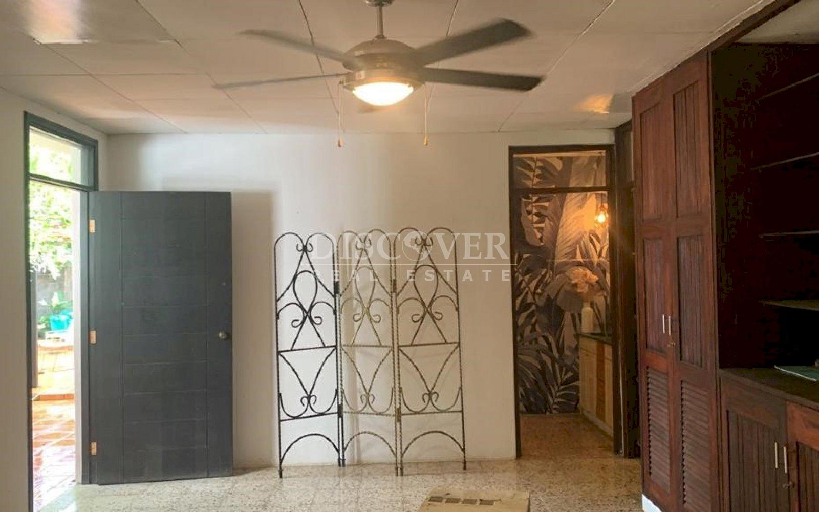  Spacious house for rent in Villa Fontana