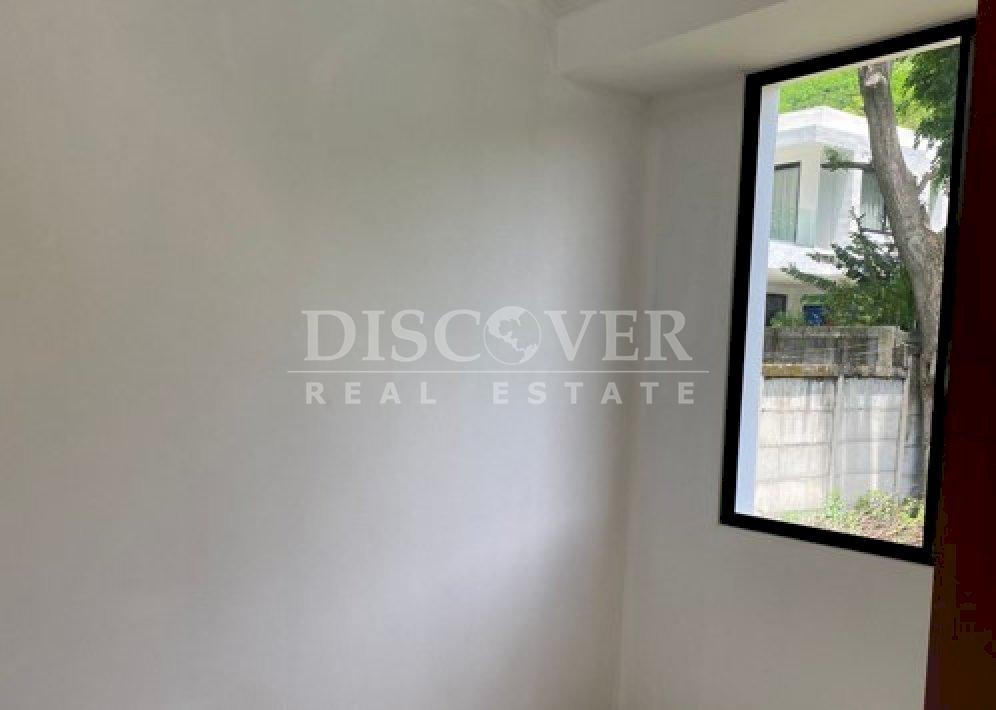 https://images.discovernica.com/propiedad/1600/fsdgfghjk.jpg