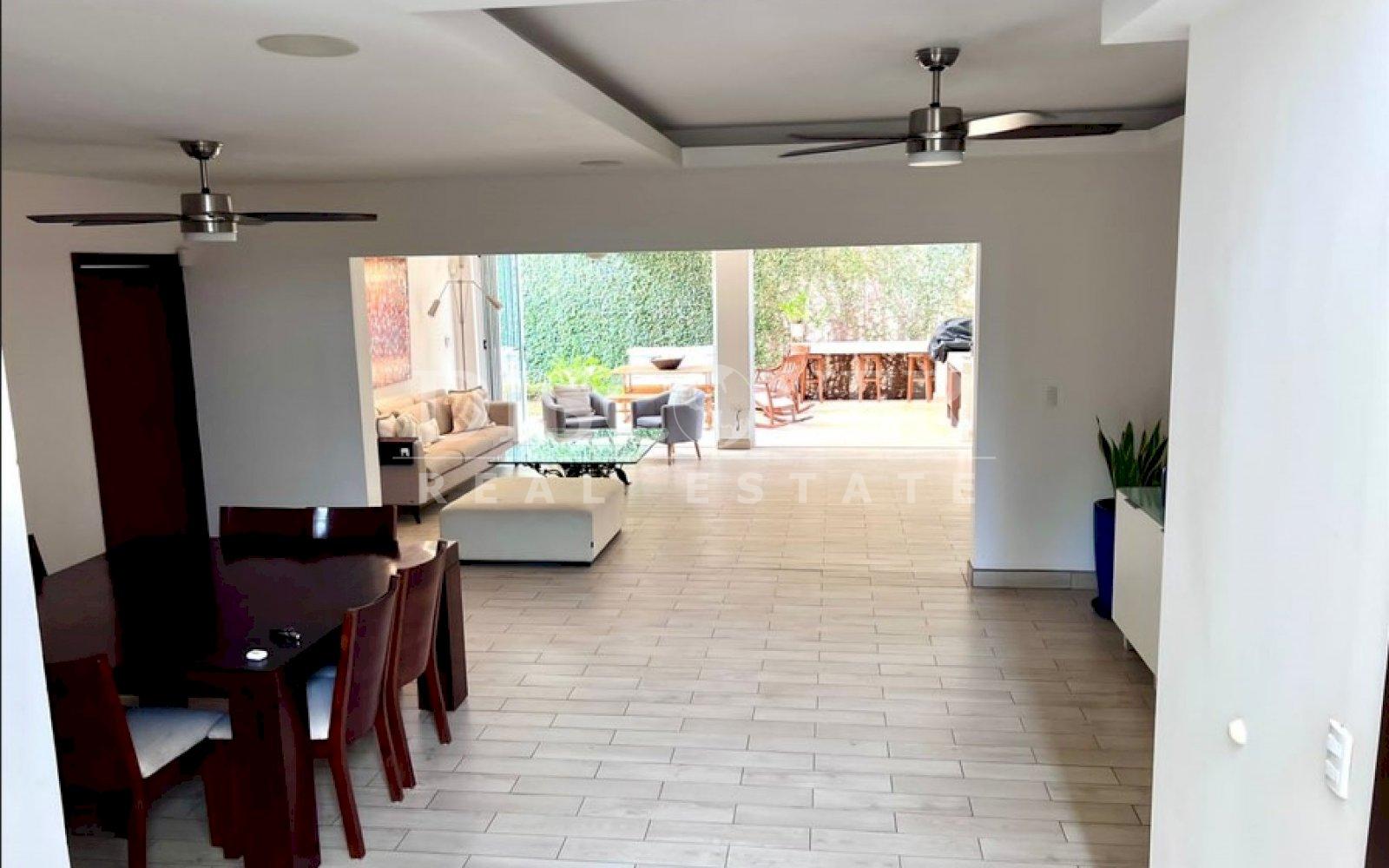 https://images.discovernica.com/propiedad/1600/fw2efwg.jpg