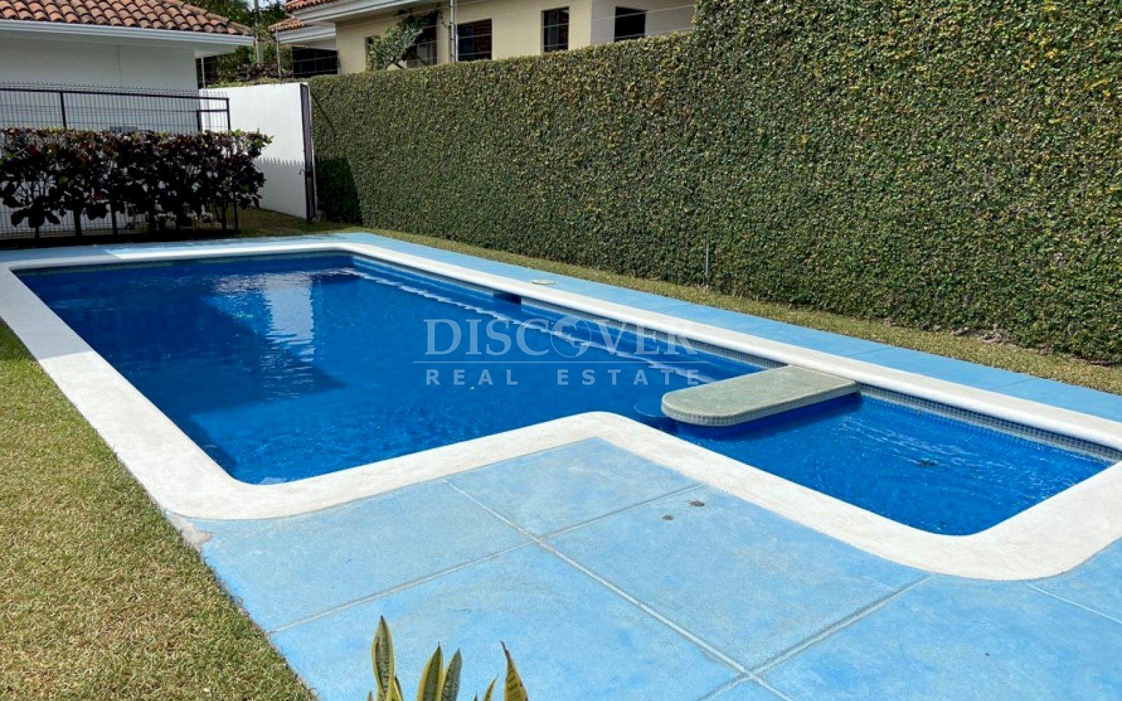 https://images.discovernica.com/propiedad/1600/fw4egrr5thrtjhr6tj.jpg