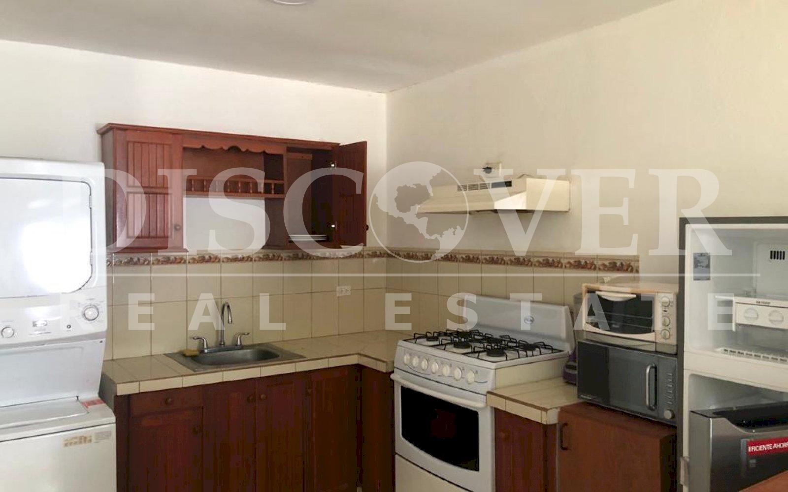  Furnished apartment in Altamira planes. 