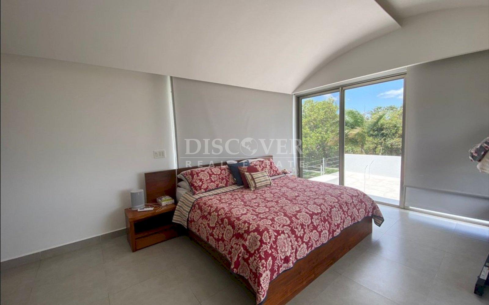 https://images.discovernica.com/propiedad/1600/fwegrhrtj.jpg
