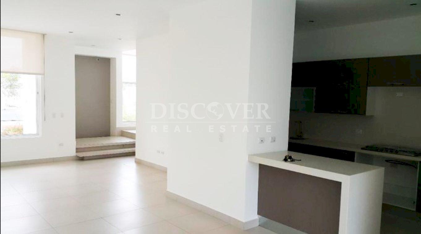  House for rent in Portal de las Colinas