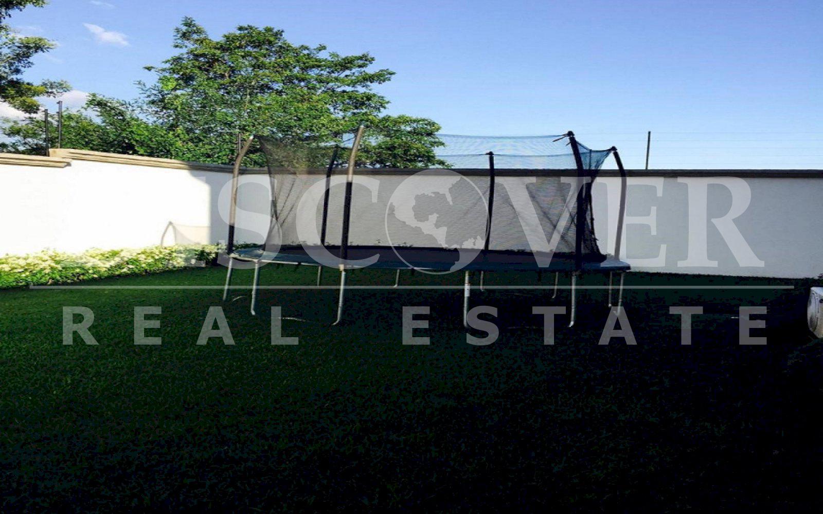 https://images.discovernica.com/propiedad/1600/gargaw4taw4garg.jpg