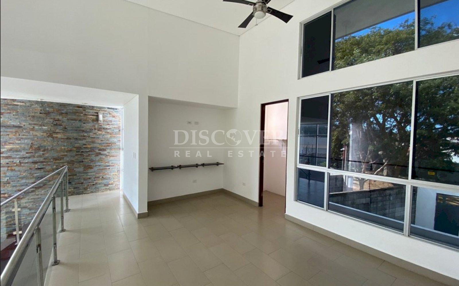 https://images.discovernica.com/propiedad/1600/gergwrgggsgg.jpg