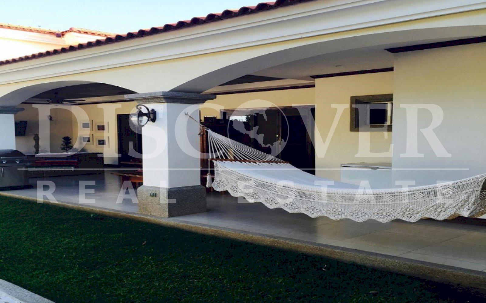 https://images.discovernica.com/propiedad/1600/grgaergarbgaregaerg.jpg
