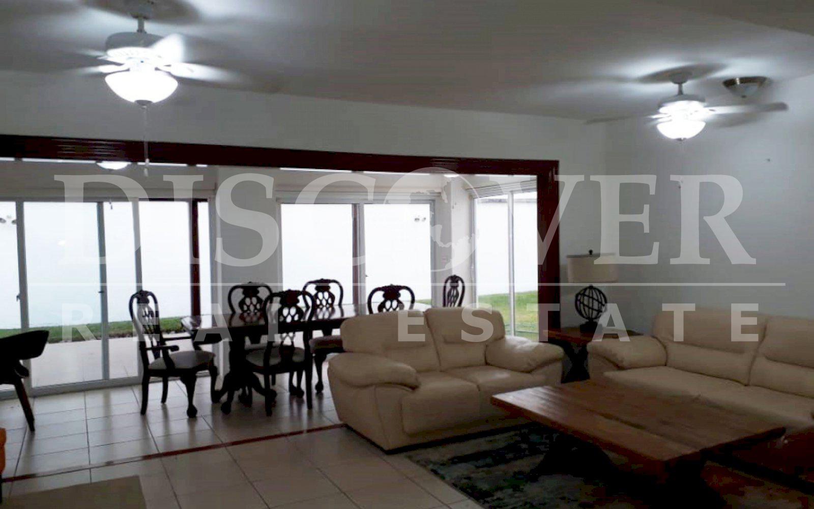  House for Rent in Condominio Alamedas de las Colinas