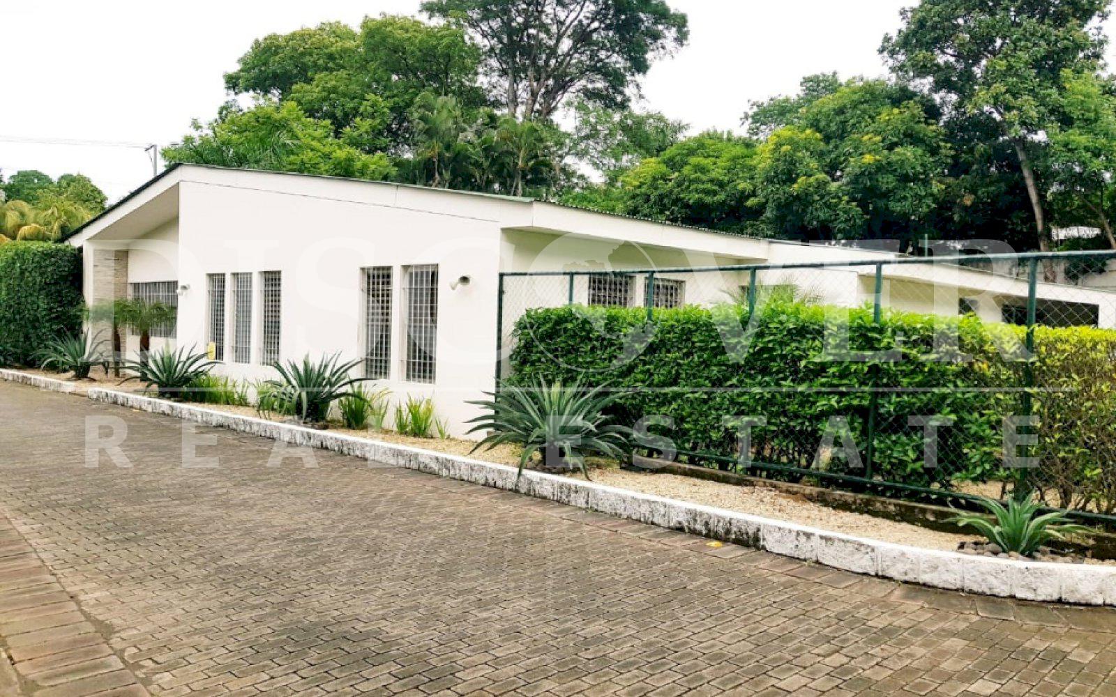 https://images.discovernica.com/propiedad/1600/gwrgarewgawrgawrg.jpg