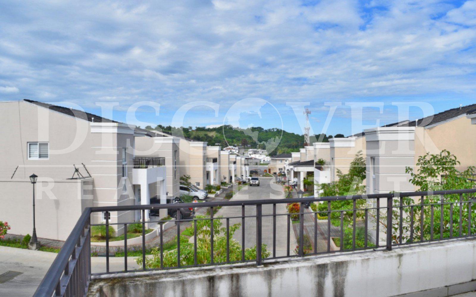 https://images.discovernica.com/propiedad/1600/gyhjmyhjm.jpg