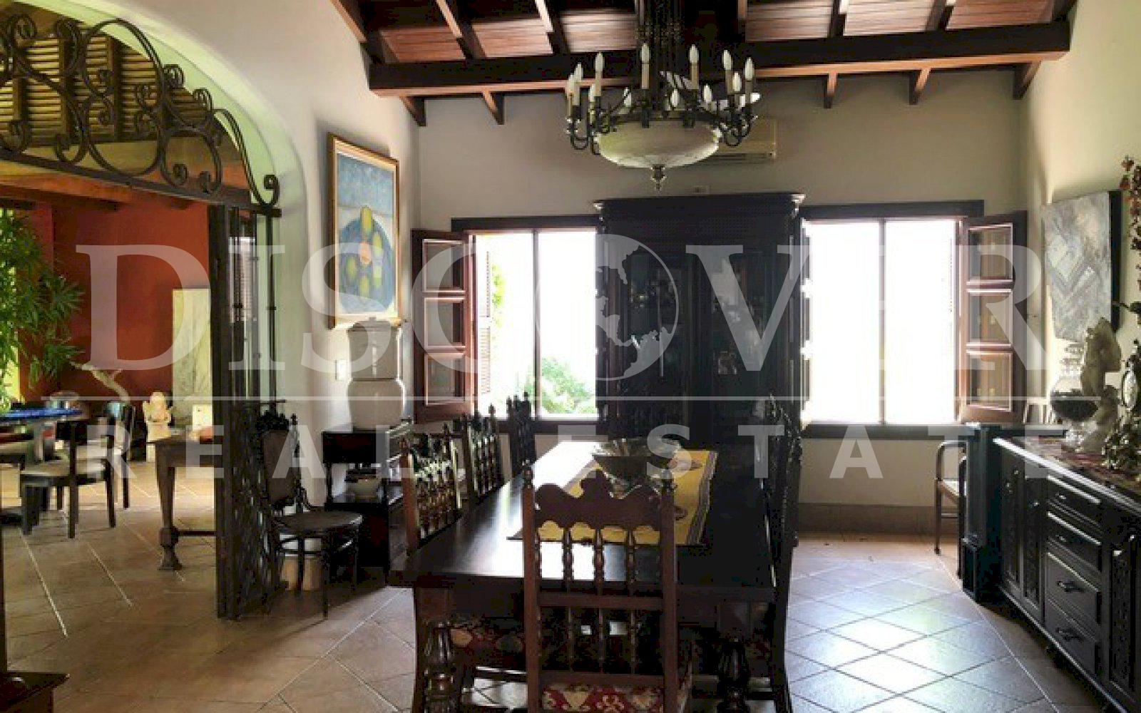 https://images.discovernica.com/propiedad/1600/h4rt5hw45he45th.jpg