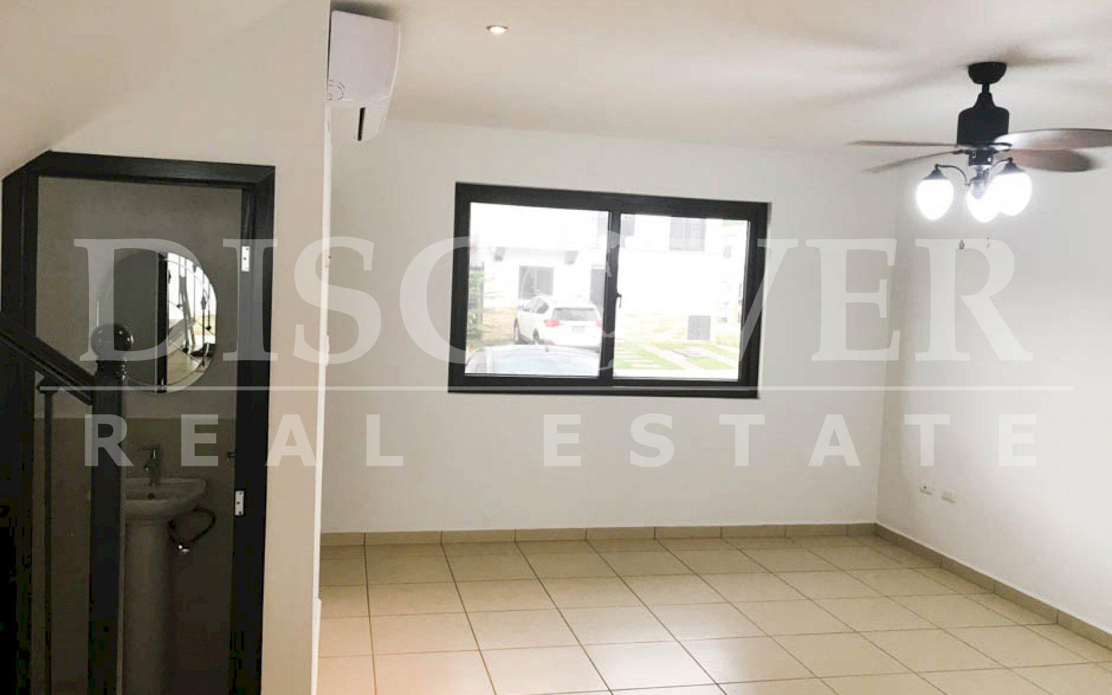 https://images.discovernica.com/propiedad/1600/hermosa_casa_alquiler_el_cortijo_de_la_sierra_4_habitaciones_ID_11462_2.jpg