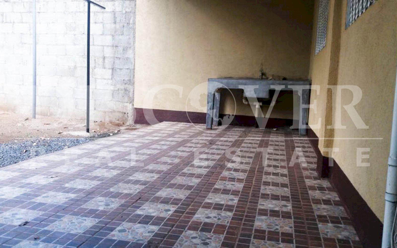  Beautiful two story House for Rent in Chinandega ID 11368