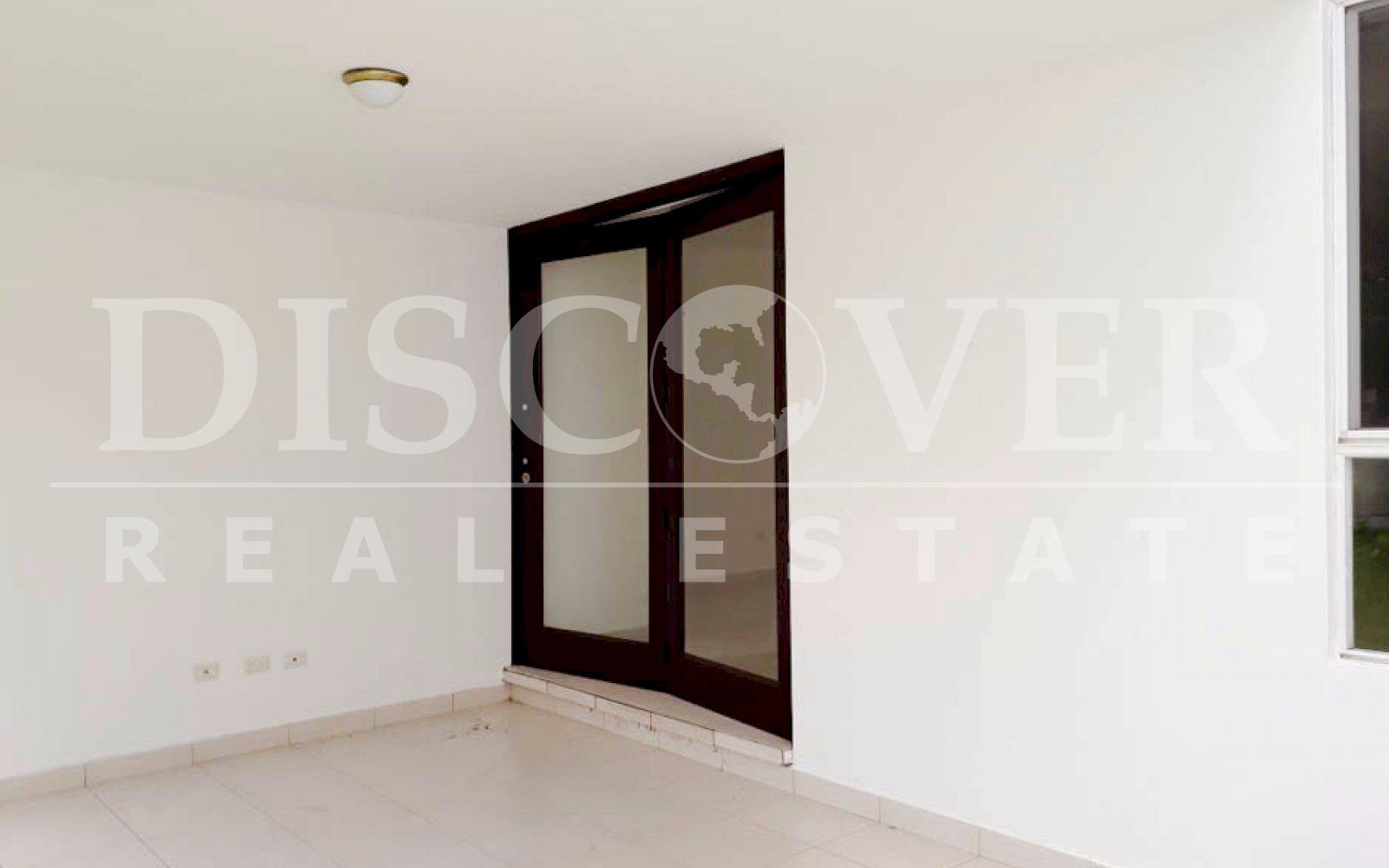 https://images.discovernica.com/propiedad/1600/hermosa_casa_renta_condominio_magnolia_3_habitaciones_2_ba_os_sala_comedor_terraza_techada_ID11245_4.jpg