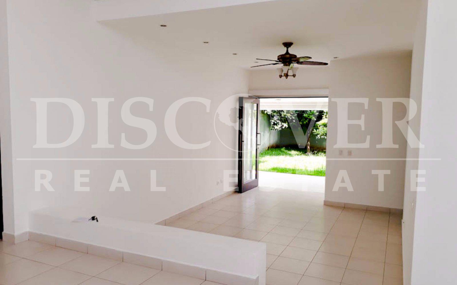 https://images.discovernica.com/propiedad/1600/hermosa_casa_renta_condominio_magnolia_3_habitaciones_2_ba_os_sala_comedor_terraza_techada_ID11245_7.jpg