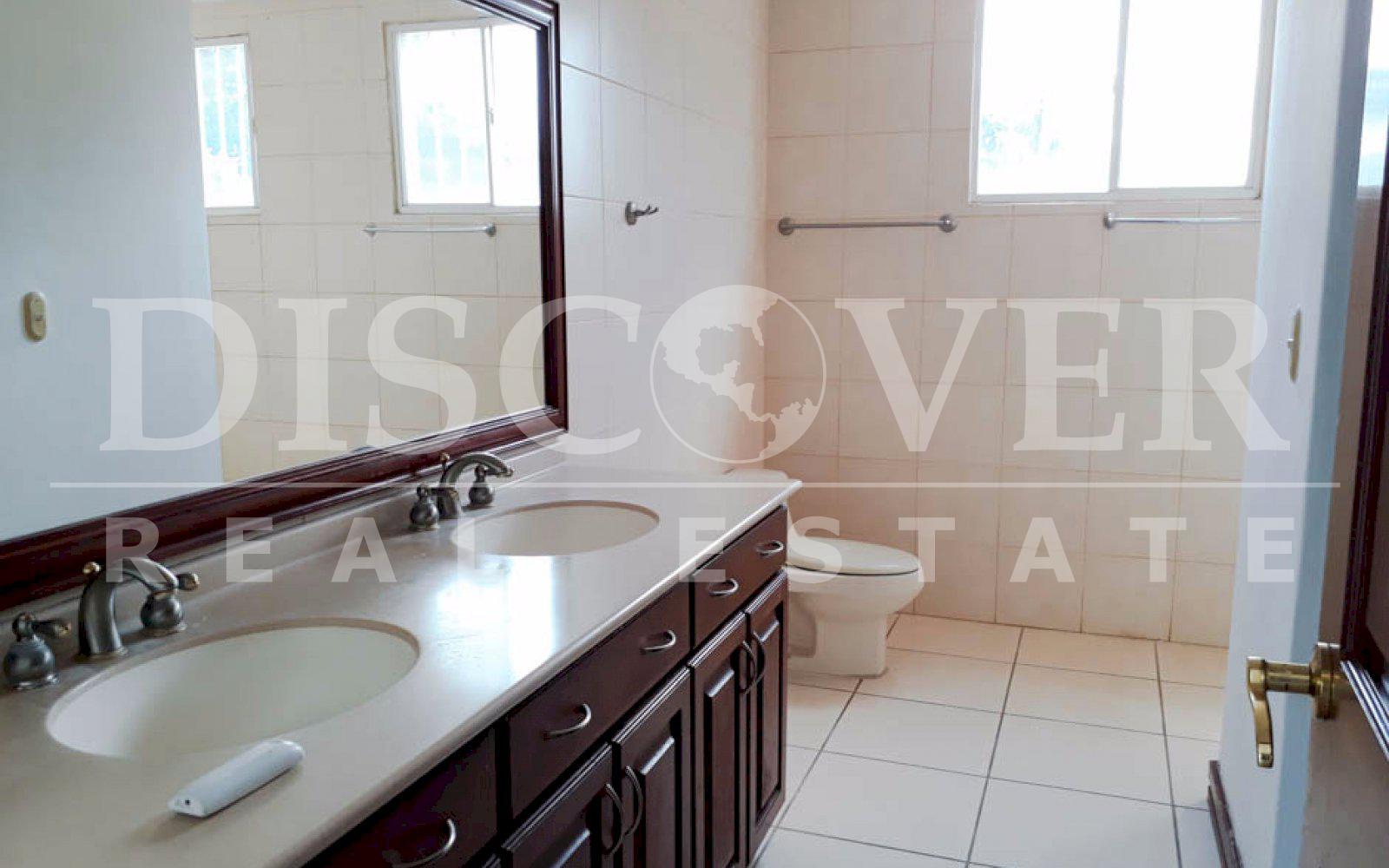  Beautiful House for Rent and Sale located in Las Colinas Sur ID 11205