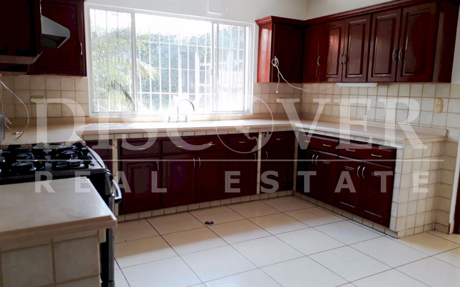  Beautiful House for Rent and Sale located in Las Colinas Sur ID 11205
