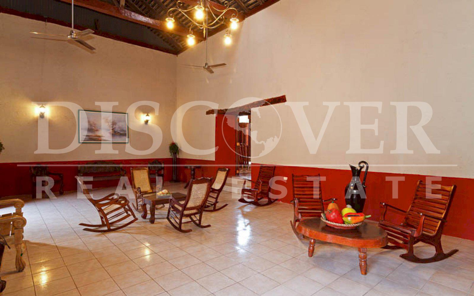 https://images.discovernica.com/propiedad/1600/hotel_ciudad_leon_id_10518_4.jpg