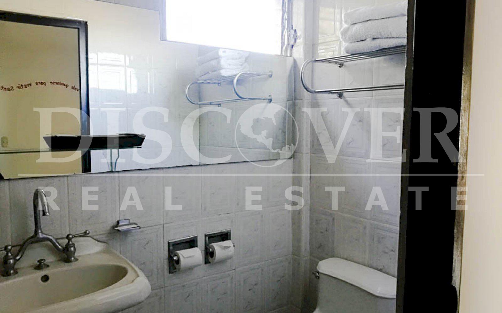 https://images.discovernica.com/propiedad/1600/hotel_venta_alquiler_montoya_2pisos_16_habitaciones_amueblado_ID_11473.jpg