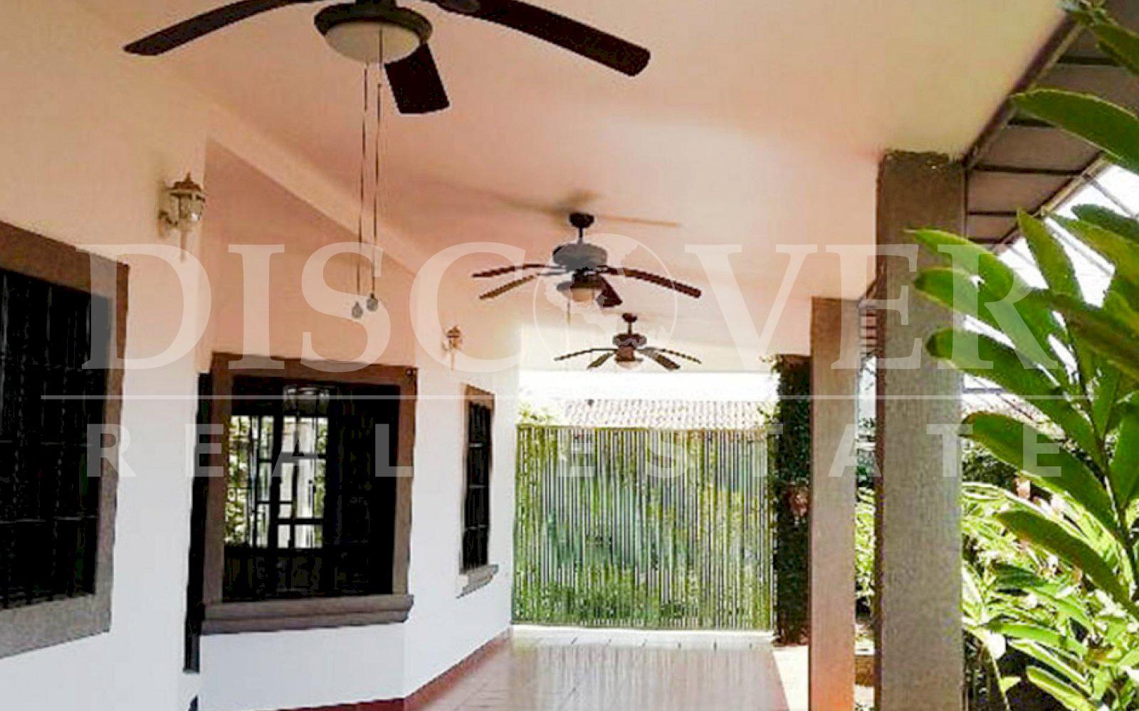  Beautiful House with pool for Rent or Sale in the Colinas Sur ID 11446