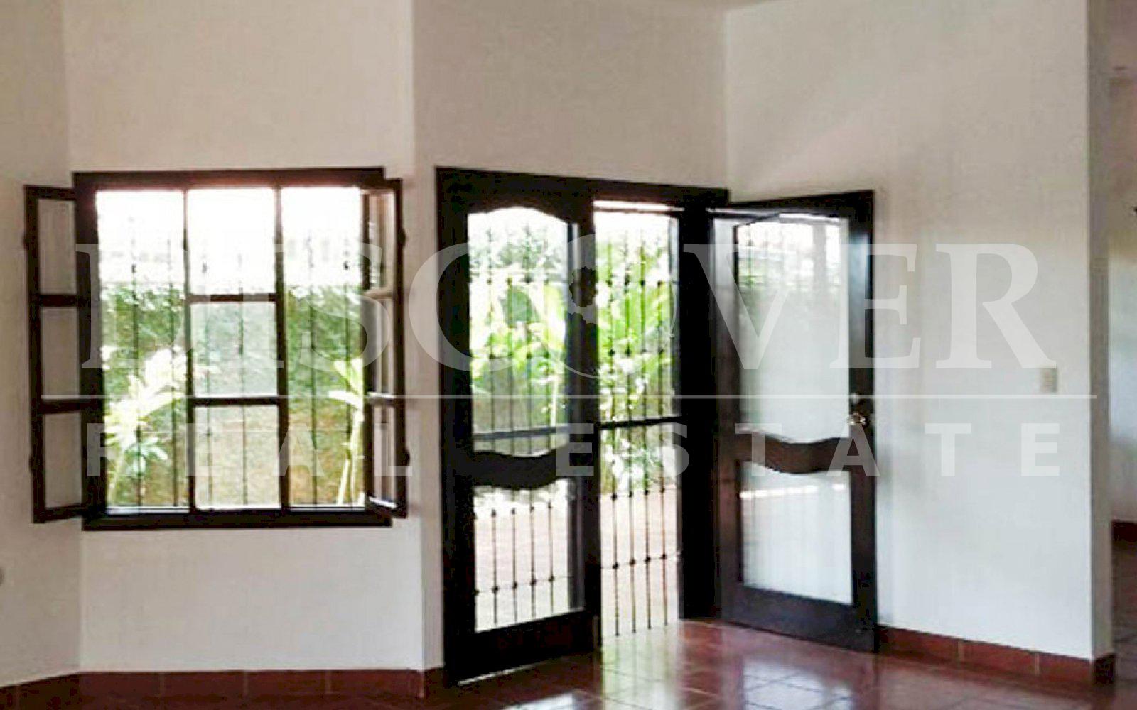  Beautiful House with pool for Rent or Sale in the Colinas Sur ID 11446