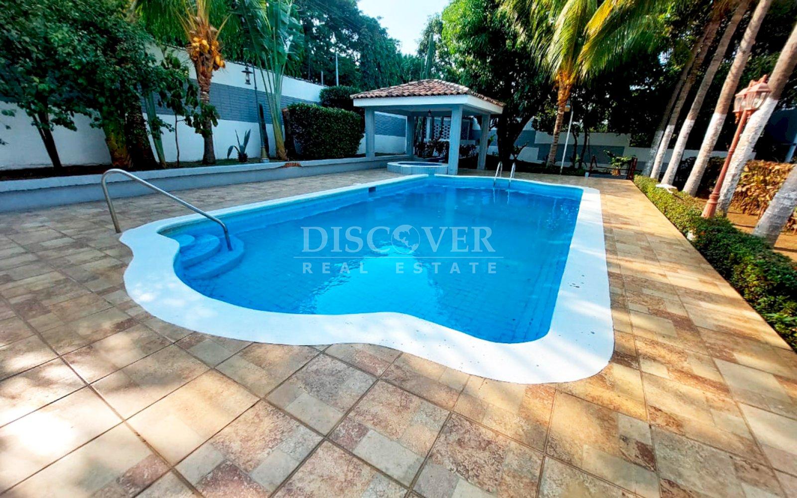  House with pool for rent located on the south road