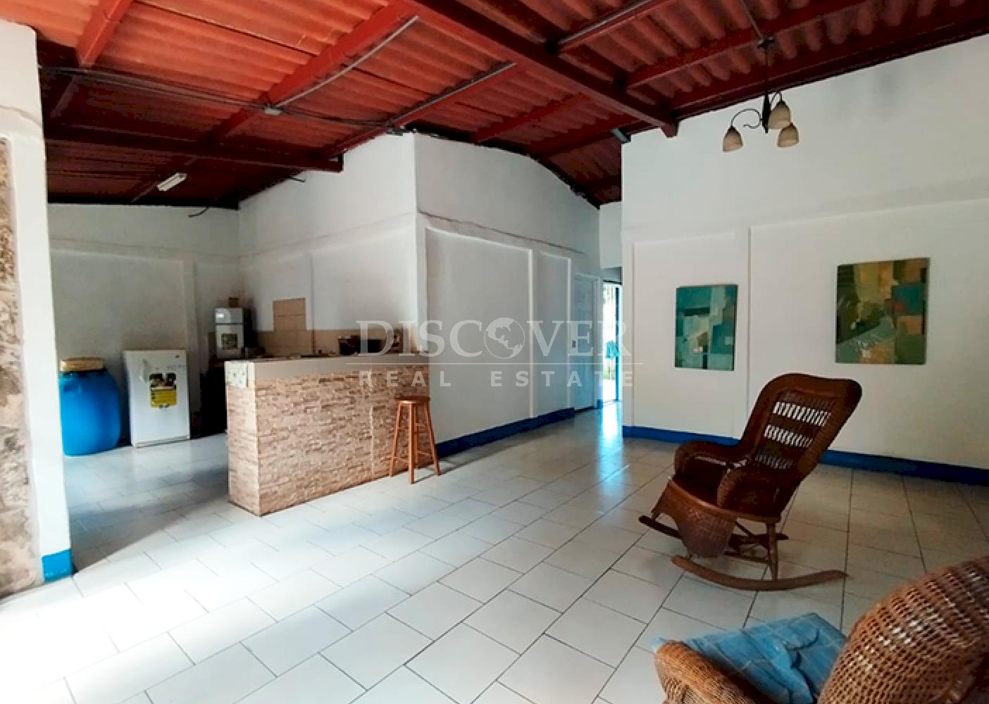 House with large yard for rent in Ticuantepe