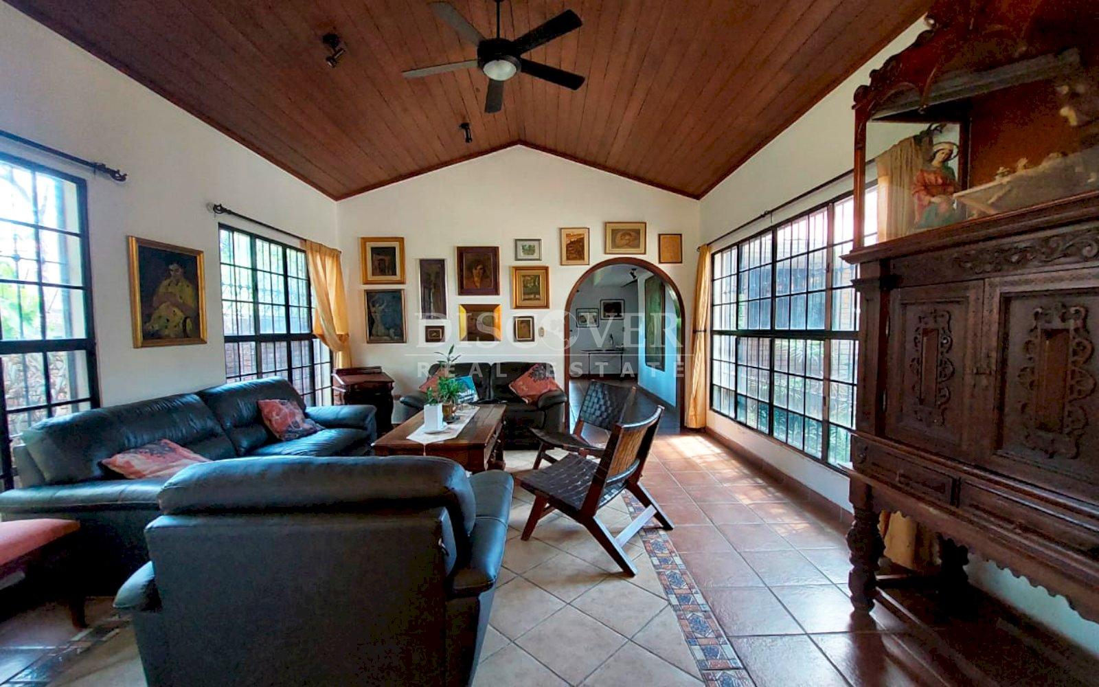 https://images.discovernica.com/propiedad/1600/id_1842_WEB_5.jpg