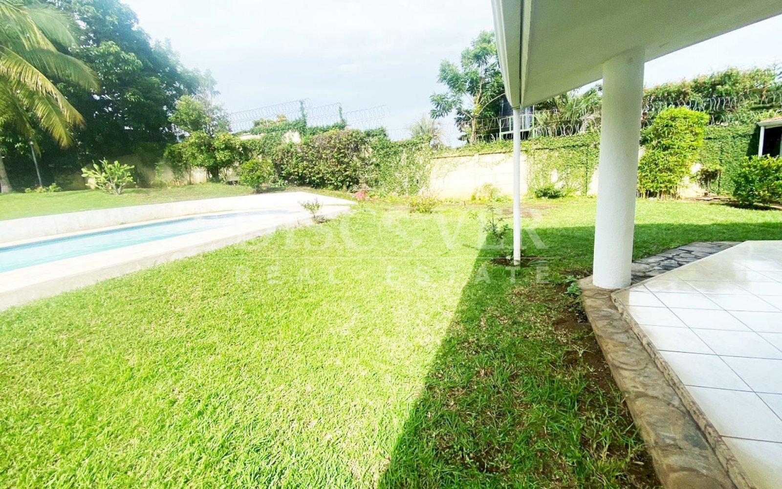 https://images.discovernica.com/propiedad/1600/image26_copia.jpg