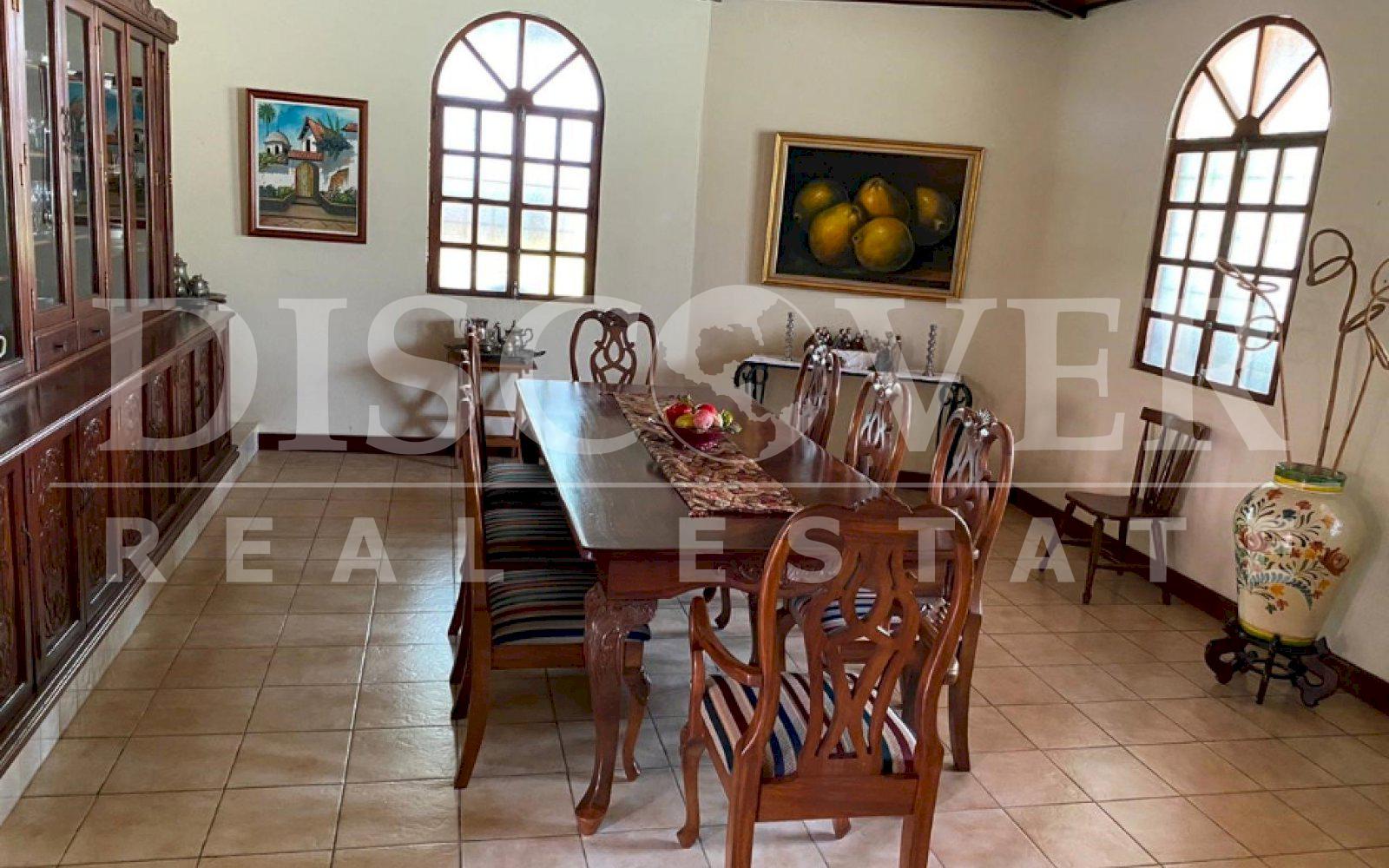 https://images.discovernica.com/propiedad/1600/j46yhb53tvg.jpg